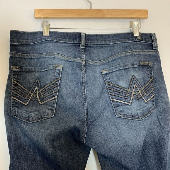 7 For All Mankind Jeans Men's Size 36X31 A Pkt Bootcut Blue Denim - Picture 6 of 11